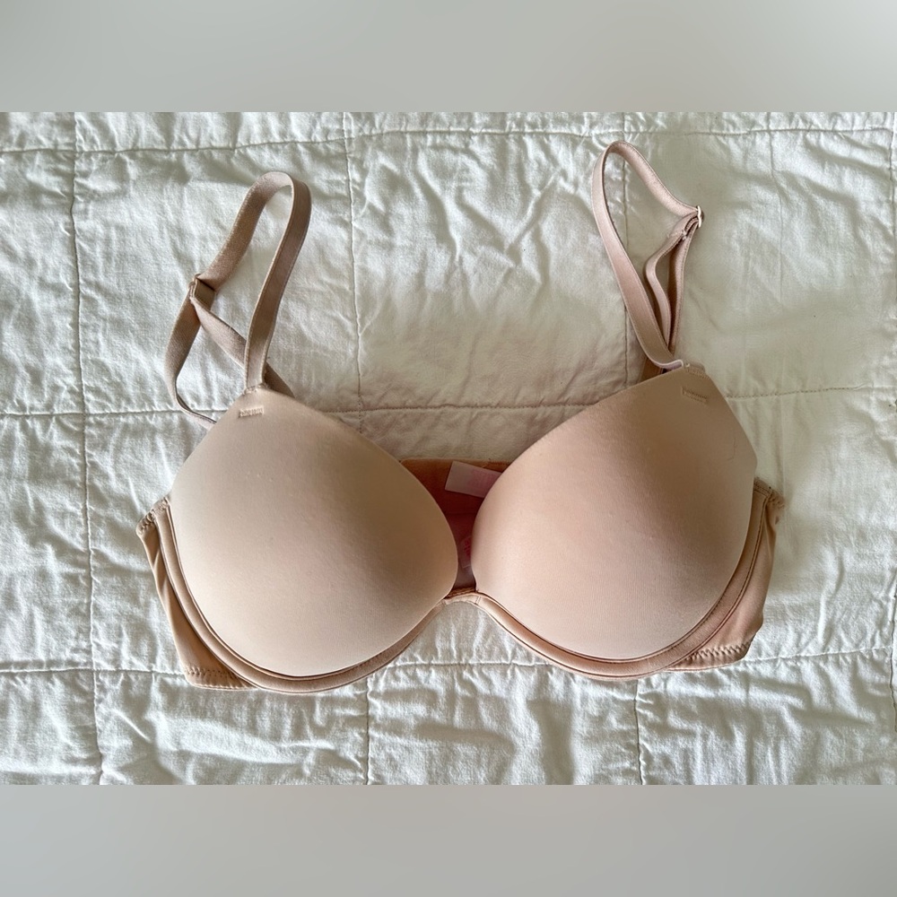 Victoria’s Secret PINK Wear Everywhere Super Push-Up Bra